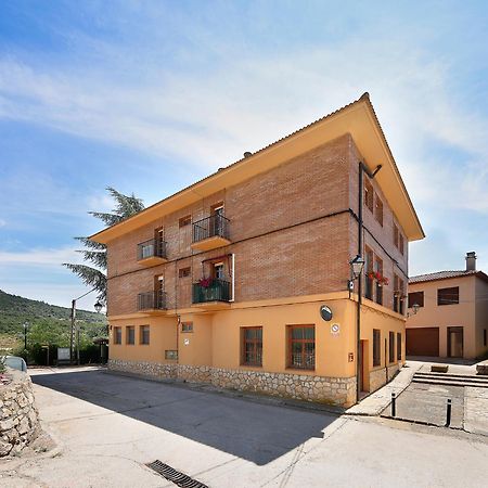 Albergue Sierra de Arbe Naval Exterior foto