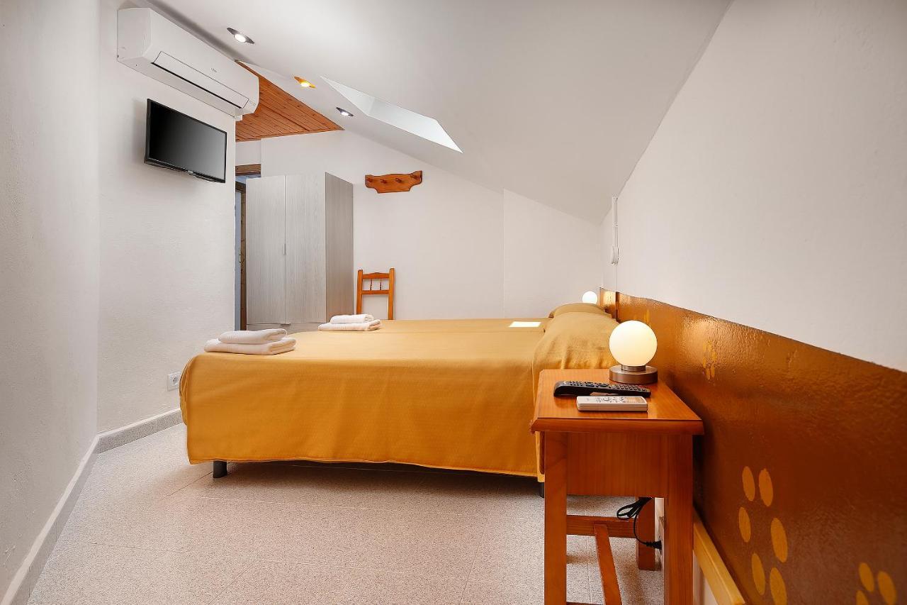 Albergue Sierra de Arbe Naval Habitación foto